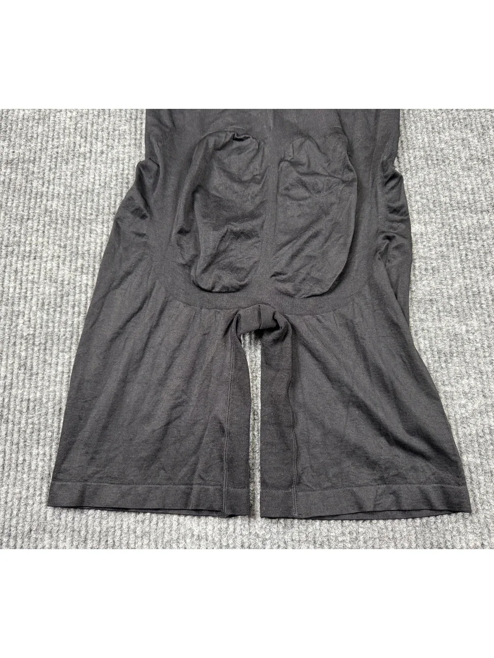 N/A black seamless